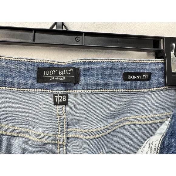 Judy Blue Splatter Raw Hem Skinny Jeans Size 7/28 Light Wash Stretch #82373 LT - Picture 3 of 9